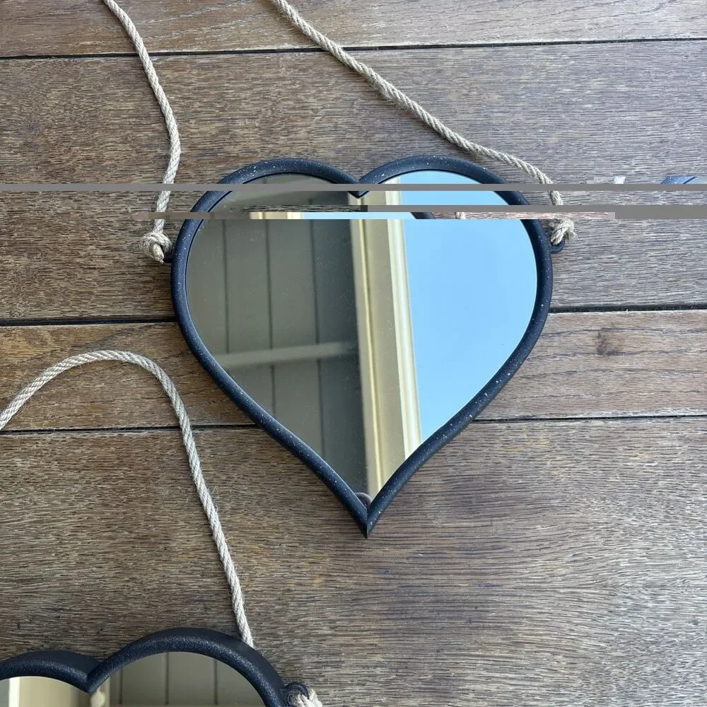 Rustic/industrial/coastal heart mirrors ￼
